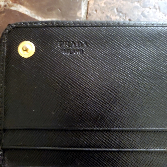 Prada Black Saffiano Continental Wallet with $30 COA - Picture 5 of 16